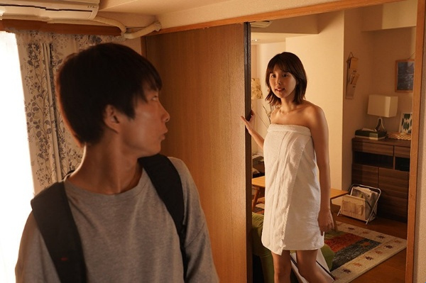 At home with your girlfriend's hot sister